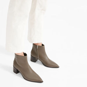 Everlane Boss Boot - Dark Taupe